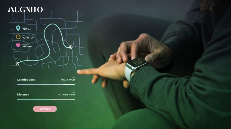 AI-Powered Wearables Enter Mainstream Market