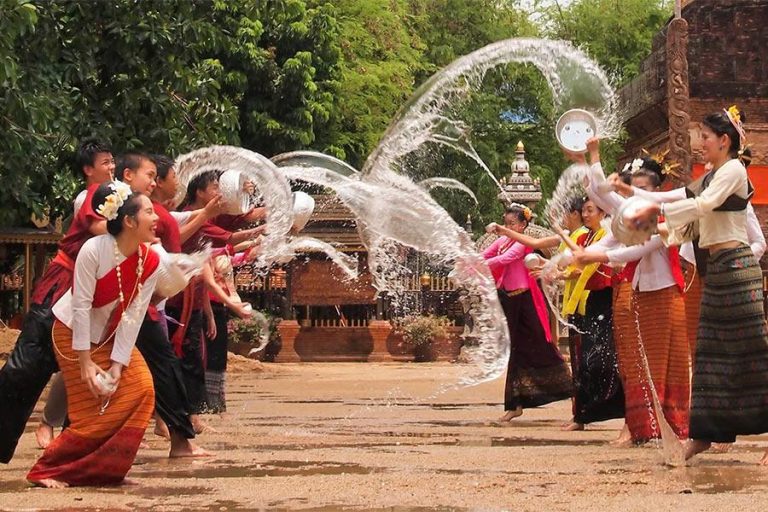 Top Destinations to Experience Traditional Festivals