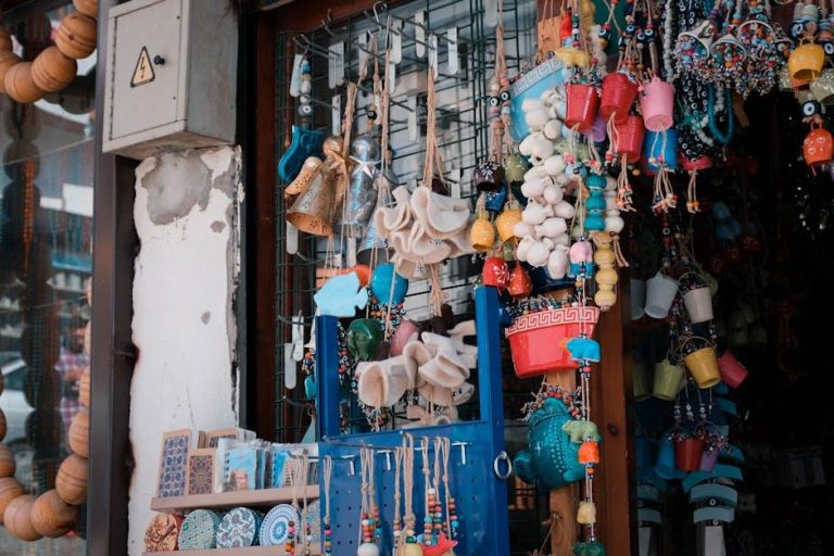 Travelers Turn to Local Crafts for Hands-On Learning